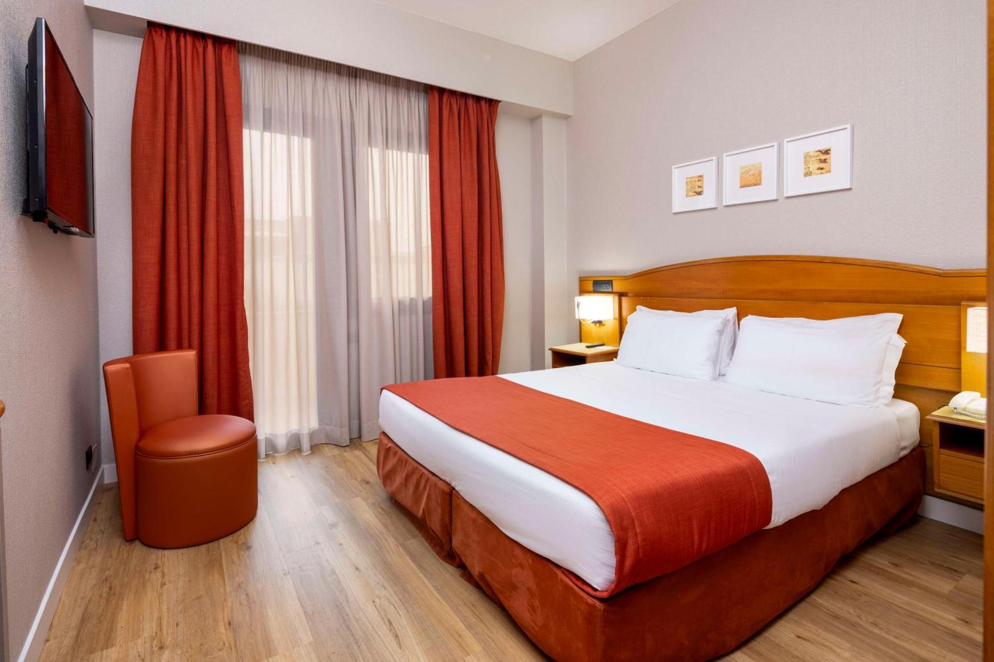 Western Rome Airport 4* Fiumicino