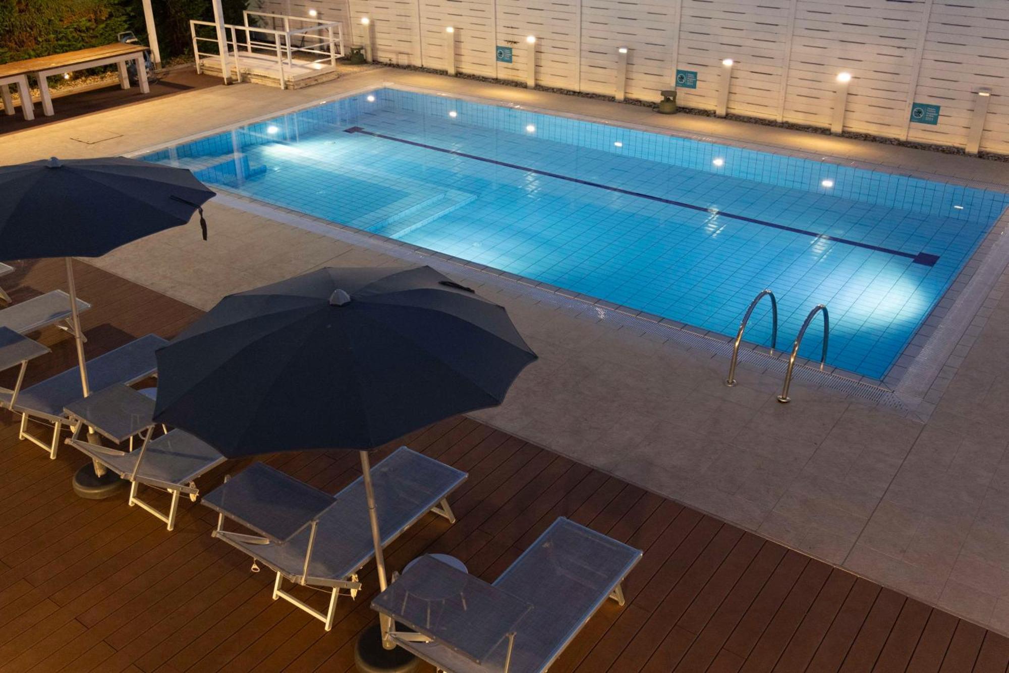 Western Rome Airport 4*