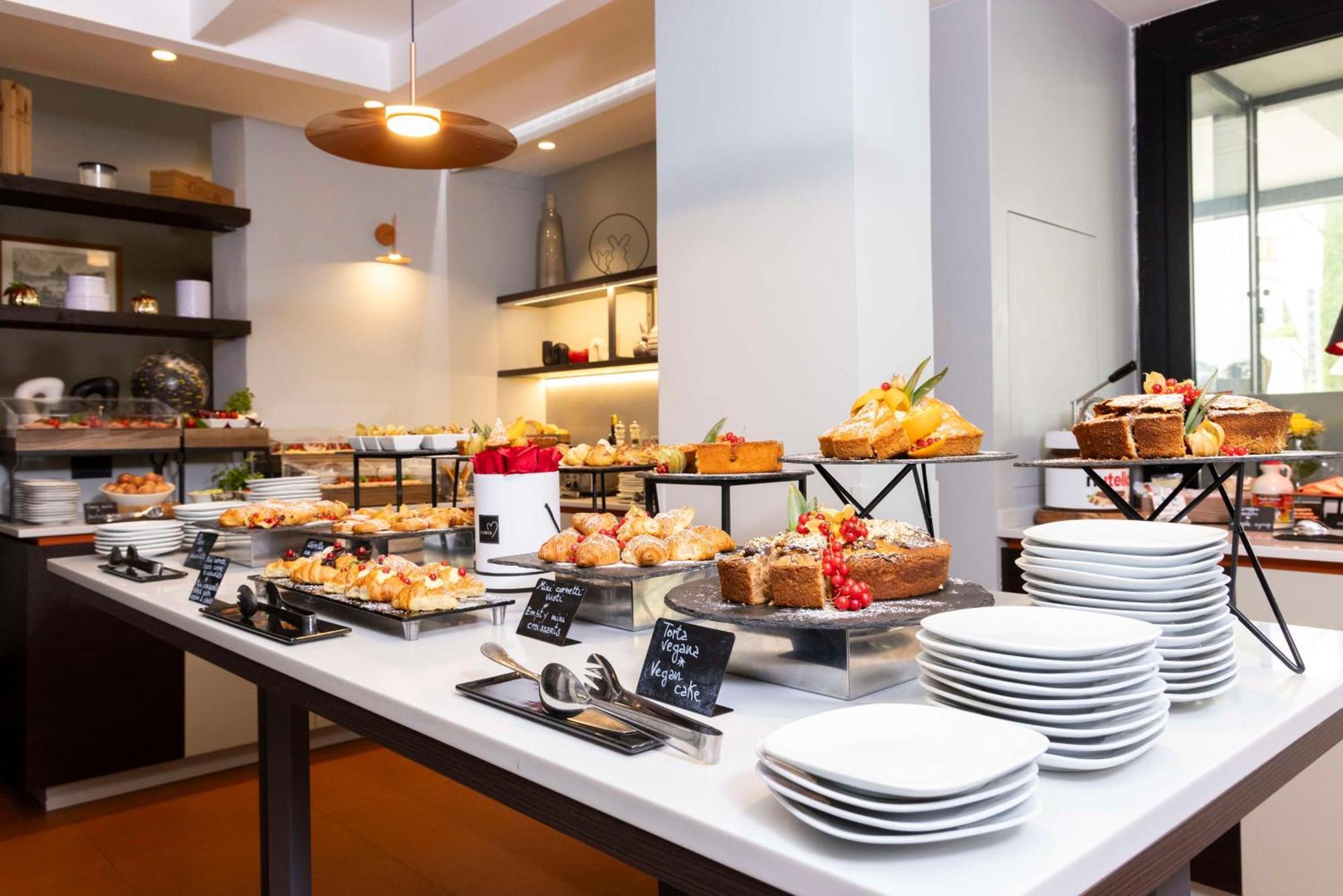 Western Rome Airport Hotel